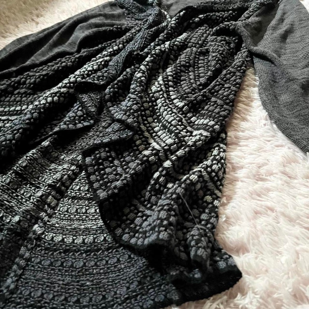 Slouchy Cozy Gothic Emo Grunge Ruffle Whimsical Cardigan Women's L Witchy Zodiac - Picture 3 of 5